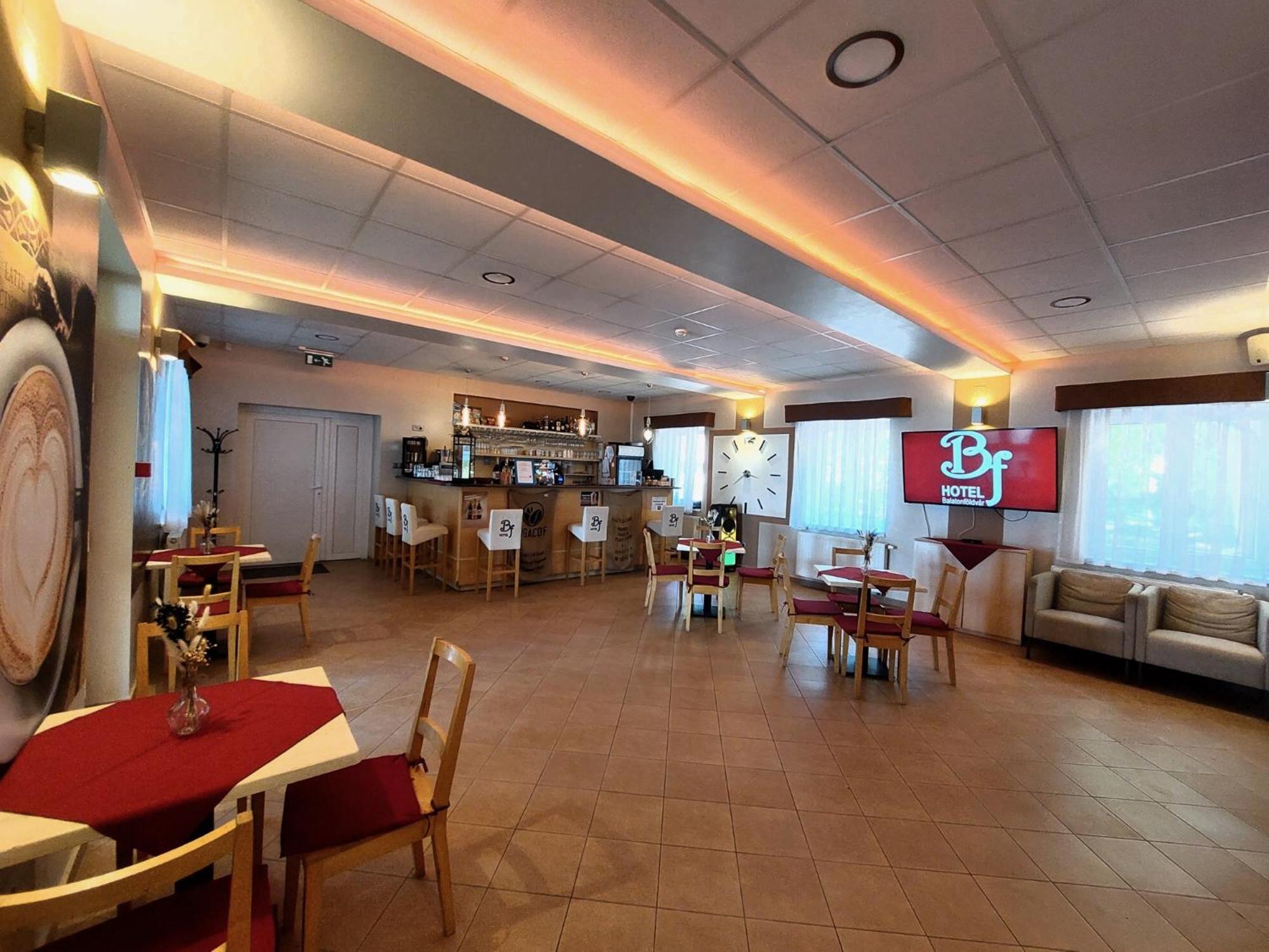 Bf Hotel Balatonföldvár Dış mekan fotoğraf